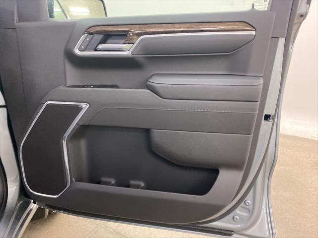 new 2025 GMC Sierra 1500 car, priced at $47,605