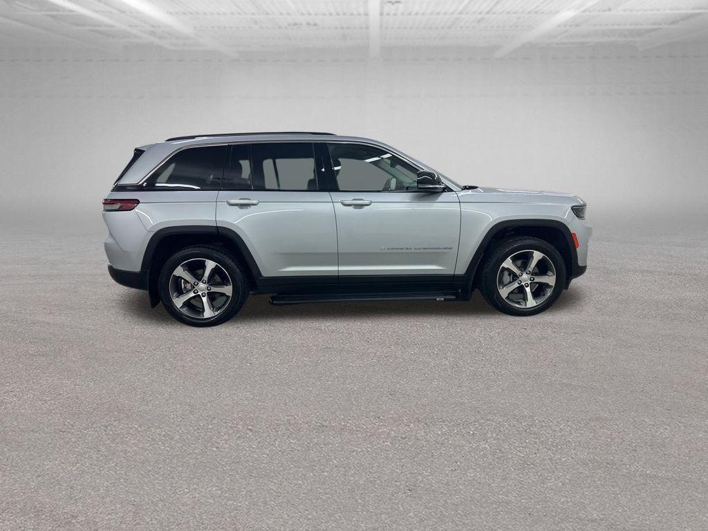 used 2023 Jeep Grand Cherokee car, priced at $29,999