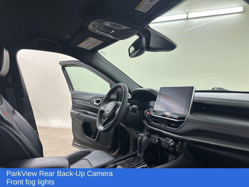 used 2023 Jeep Compass car, priced at $22,399