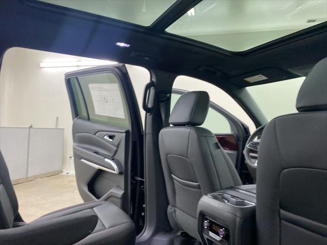 new 2025 Chevrolet Traverse car, priced at $50,295