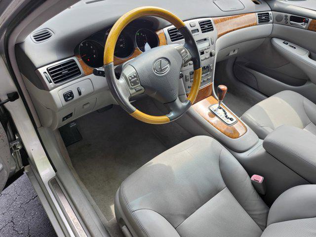 used 2006 Lexus ES 330 car, priced at $9,995