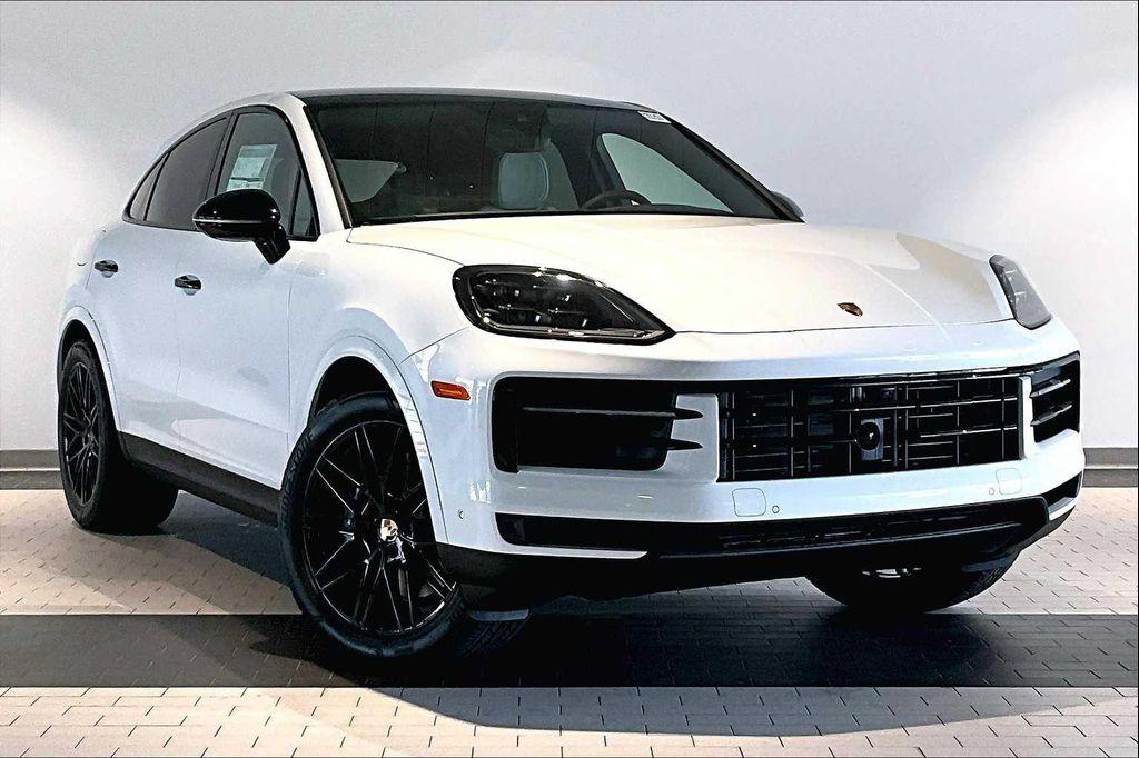 new 2025 Porsche Cayenne car, priced at $113,485