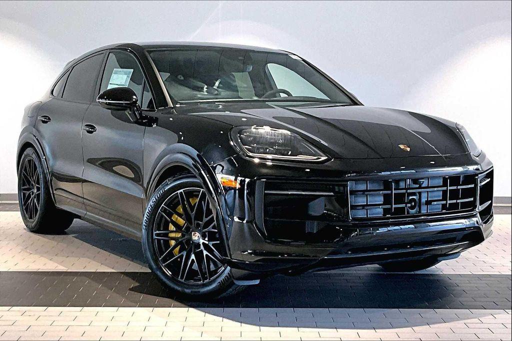 new 2025 Porsche Cayenne car, priced at $166,925