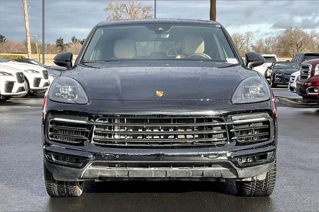 used 2023 Porsche Cayenne E-Hybrid car, priced at $89,999