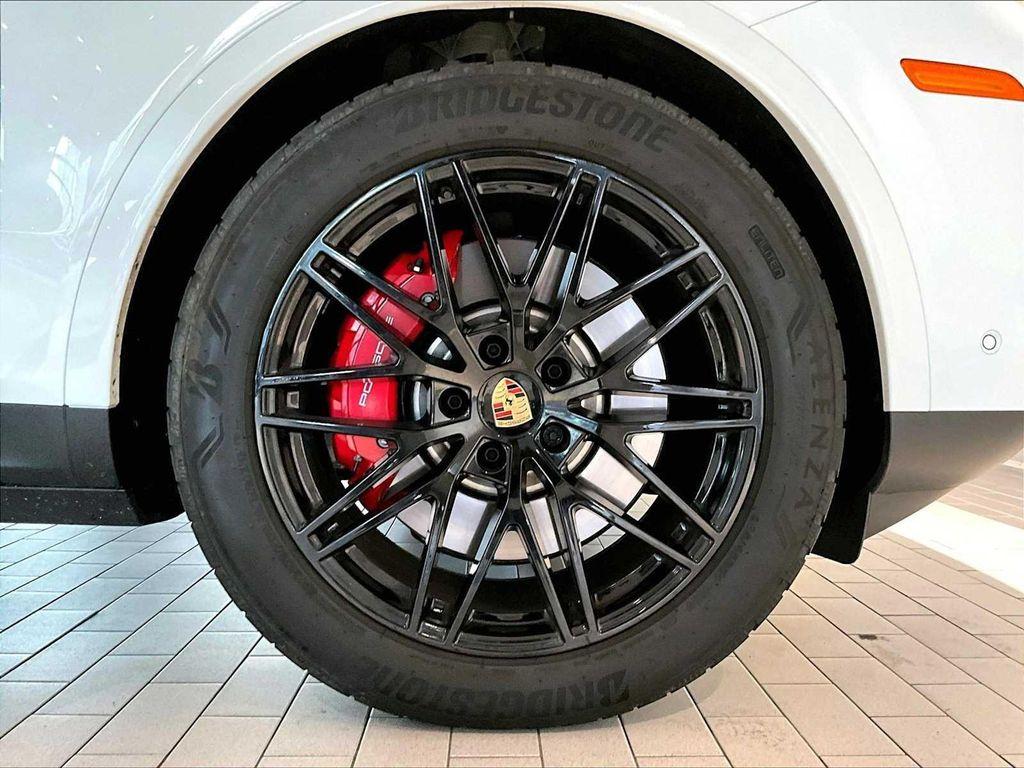 used 2025 Porsche Cayenne car, priced at $137,588