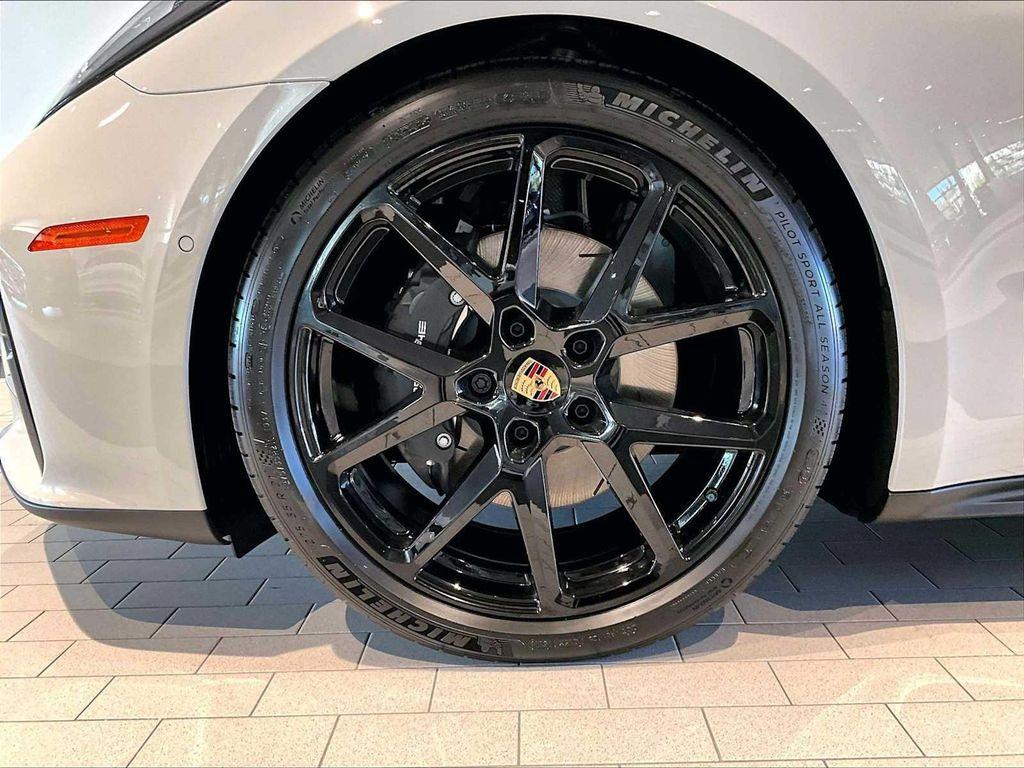 new 2025 Porsche Panamera car, priced at $158,035