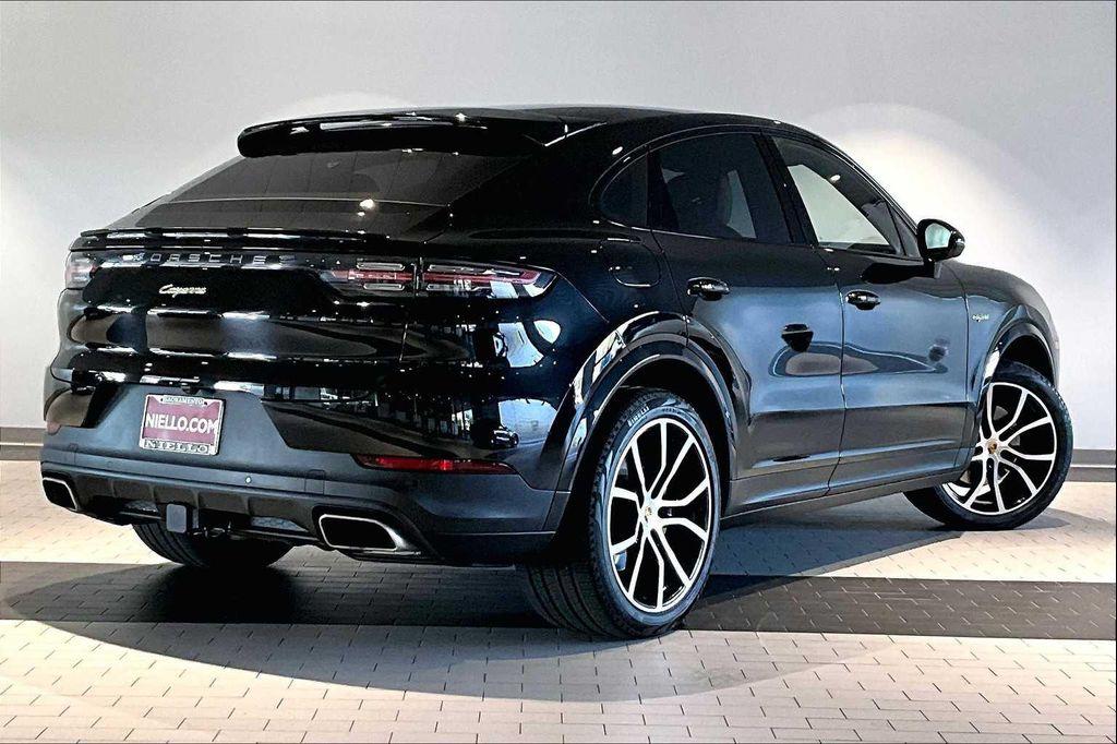 used 2023 Porsche Cayenne car, priced at $86,488
