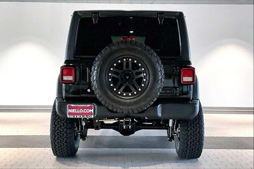 used 2018 Jeep Wrangler Unlimited car, priced at $28,888