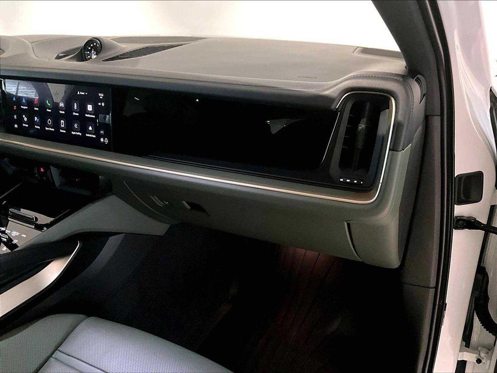 used 2025 Porsche Cayenne car, priced at $99,888