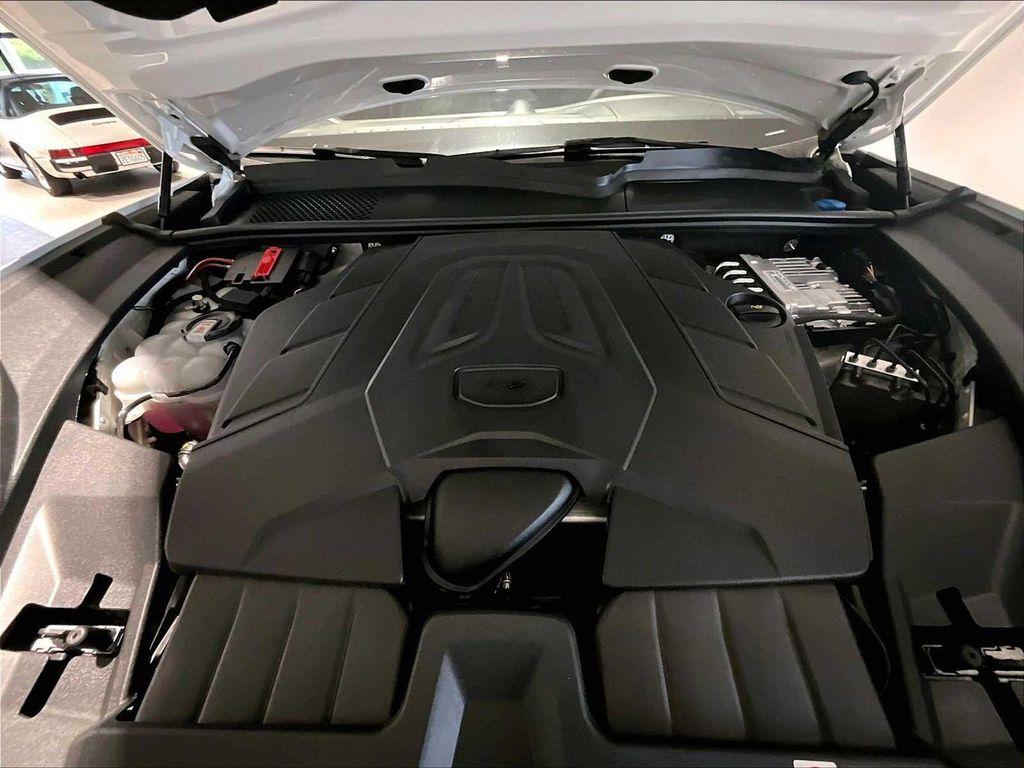 used 2025 Porsche Cayenne car, priced at $99,888