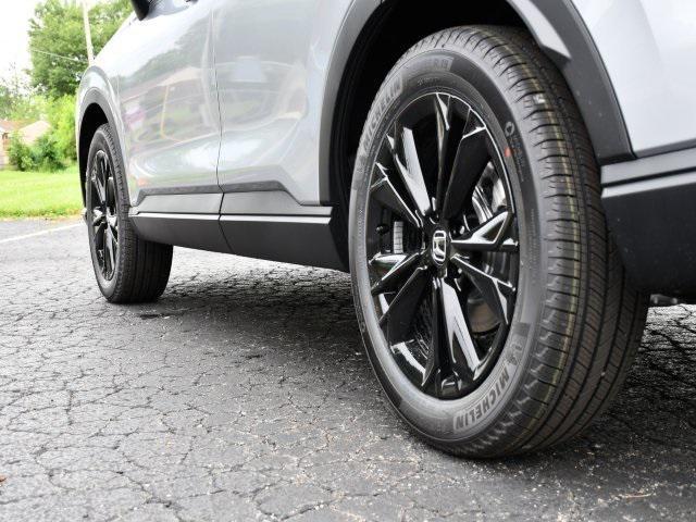new 2026 Honda CR-V Hybrid car, priced at $43,645