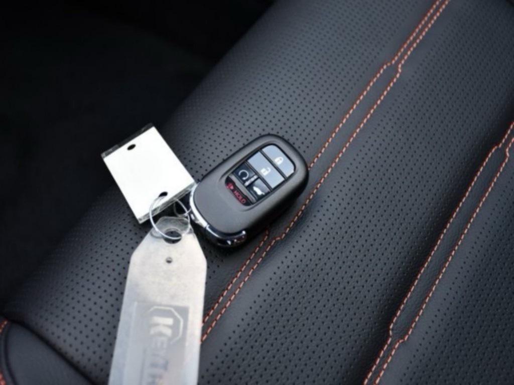 new 2026 Honda CR-V Hybrid car, priced at $41,090