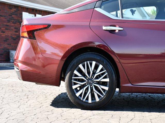 used 2023 Nissan Altima car, priced at $19,539