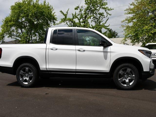 new 2025 Honda Ridgeline car, priced at $44,444