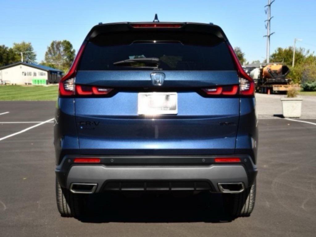 new 2026 Honda CR-V Hybrid car, priced at $39,584