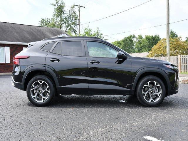 used 2024 Chevrolet Trax car, priced at $22,877