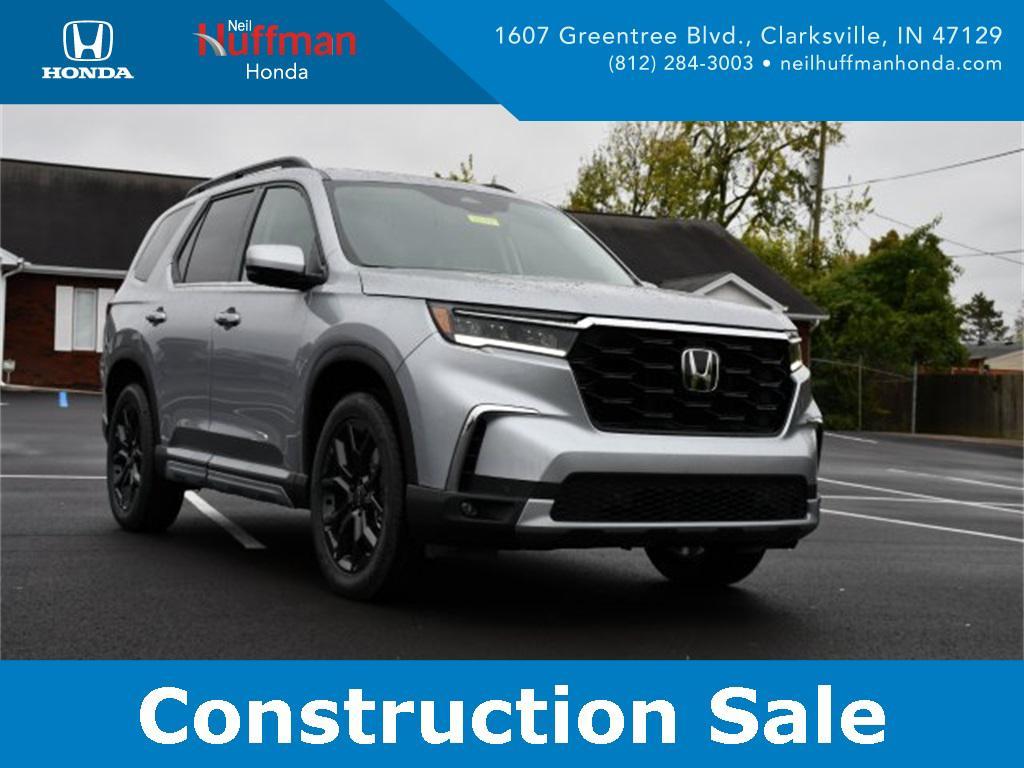 new 2025 Honda Pilot car, priced at $48,964