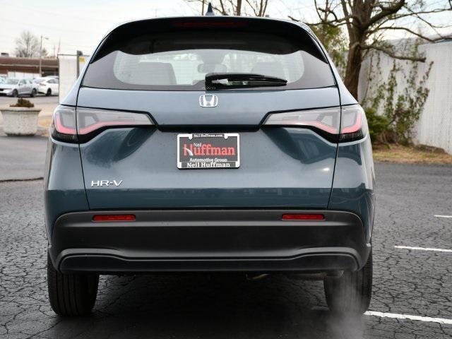 new 2025 Honda HR-V car, priced at $28,205