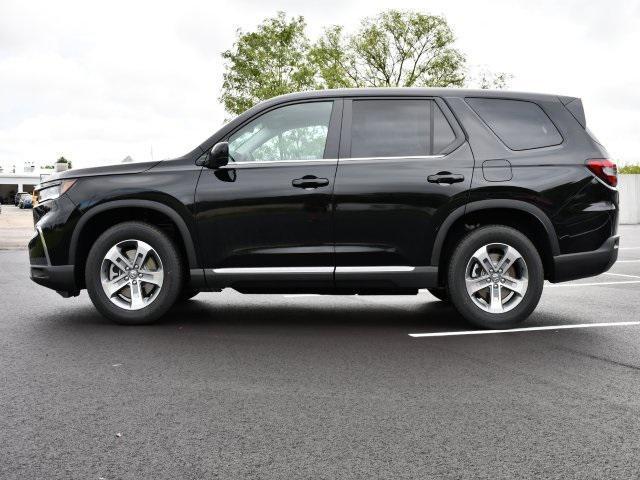 new 2025 Honda Pilot car, priced at $44,268