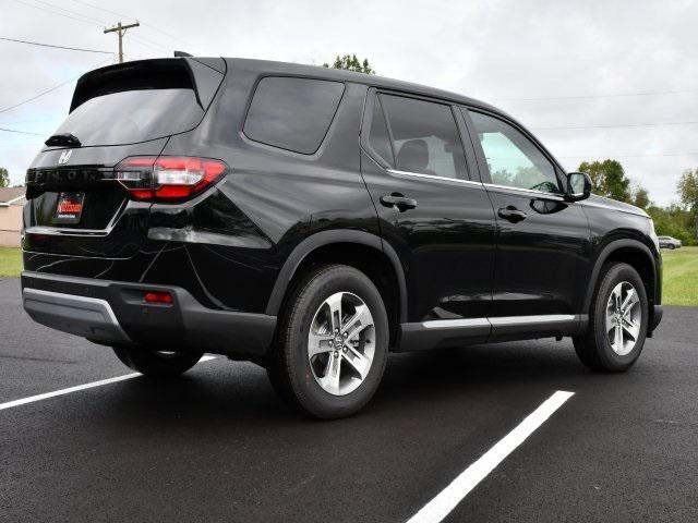 new 2025 Honda Pilot car, priced at $44,268