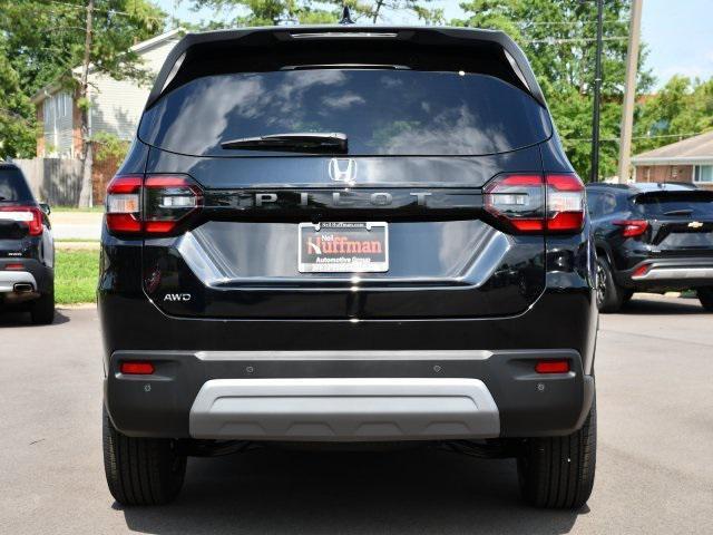 new 2025 Honda Pilot car, priced at $45,370