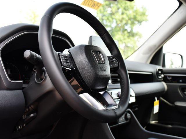 new 2025 Honda Pilot car, priced at $45,370
