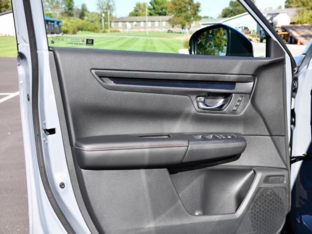 new 2026 Honda CR-V Hybrid car, priced at $41,015