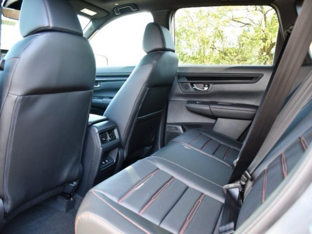 new 2026 Honda CR-V Hybrid car, priced at $41,015