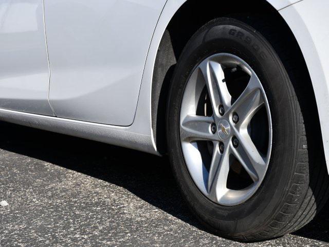 used 2022 Chevrolet Malibu car, priced at $18,192
