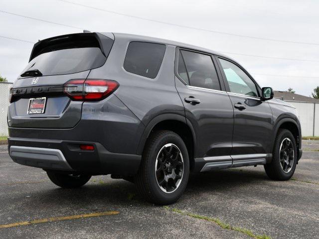new 2025 Honda Pilot car, priced at $48,750