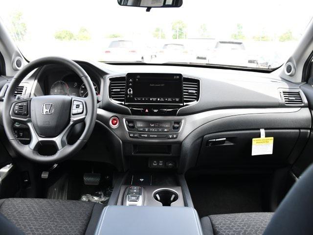 new 2025 Honda Ridgeline car, priced at $40,140