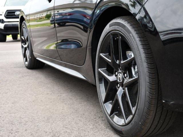 new 2025 Honda Civic Hybrid car, priced at $29,883
