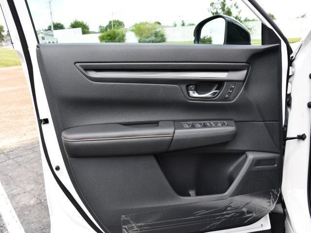 new 2026 Honda CR-V Hybrid car, priced at $40,015