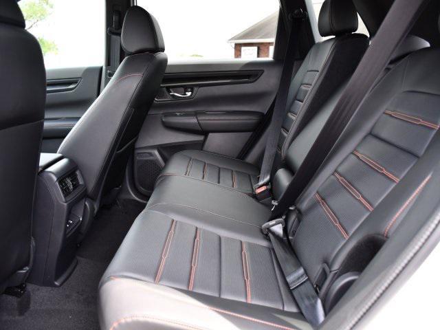 new 2026 Honda CR-V Hybrid car, priced at $40,015