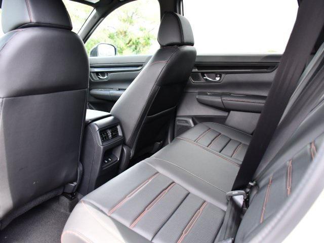 new 2026 Honda CR-V Hybrid car, priced at $40,015