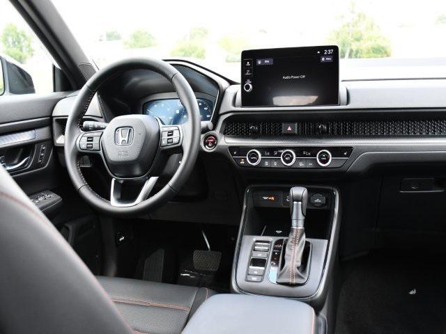 new 2026 Honda CR-V Hybrid car, priced at $40,015