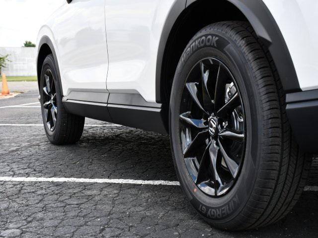 new 2026 Honda CR-V Hybrid car, priced at $40,015