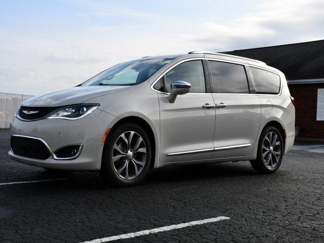 used 2020 Chrysler Pacifica car, priced at $23,496