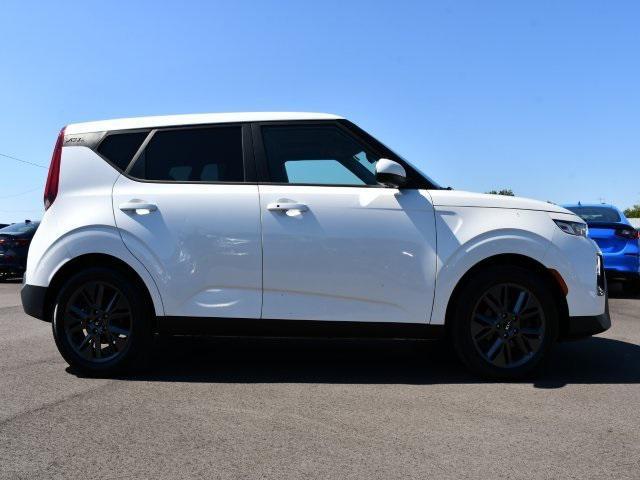 used 2021 Kia Soul car, priced at $17,194