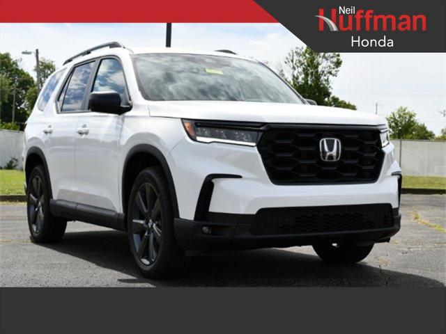 new 2025 Honda Pilot car, priced at $42,850