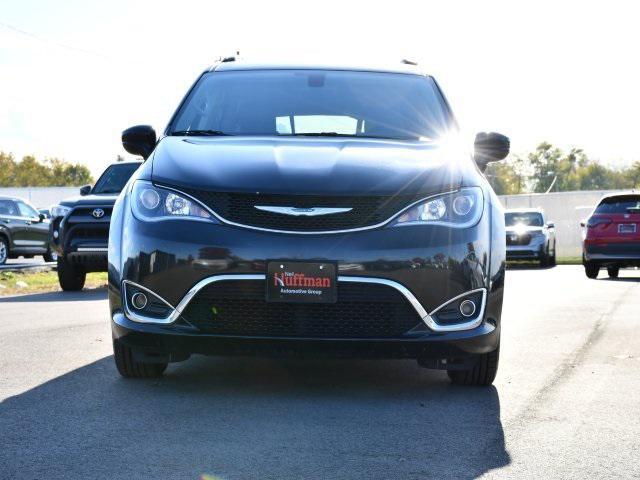 used 2017 Chrysler Pacifica car, priced at $16,116