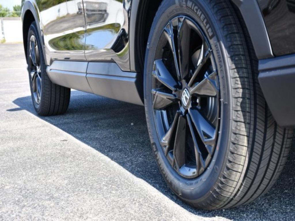 new 2026 Honda CR-V Hybrid car, priced at $40,658