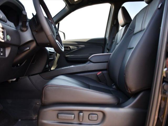 new 2025 Honda Ridgeline car, priced at $44,017