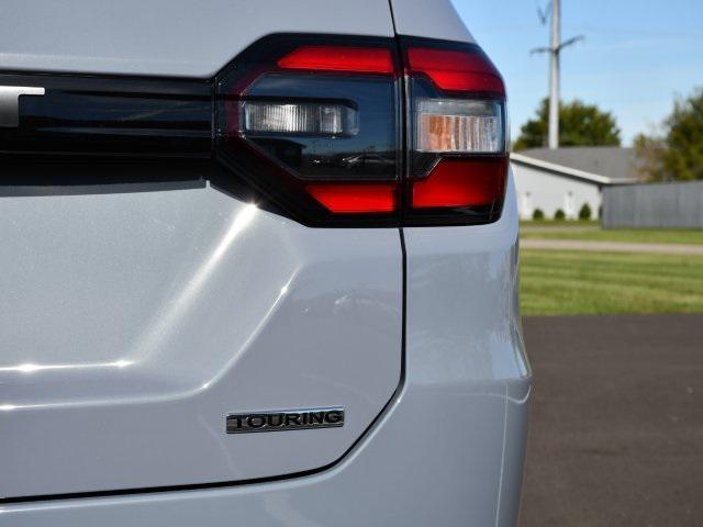 new 2025 Honda Pilot car, priced at $47,703