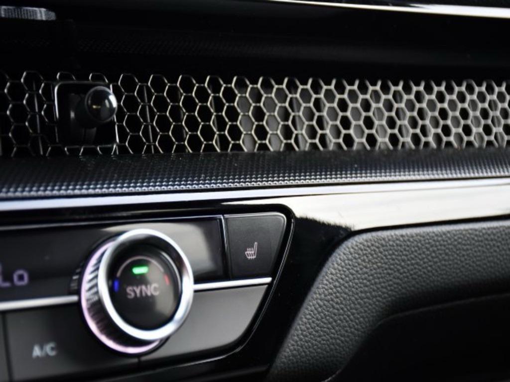 new 2026 Honda CR-V Hybrid car, priced at $40,658