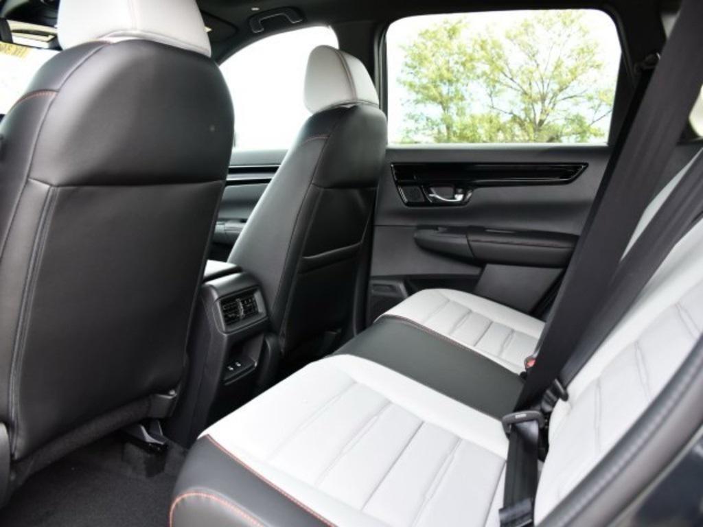 new 2026 Honda CR-V Hybrid car, priced at $40,658