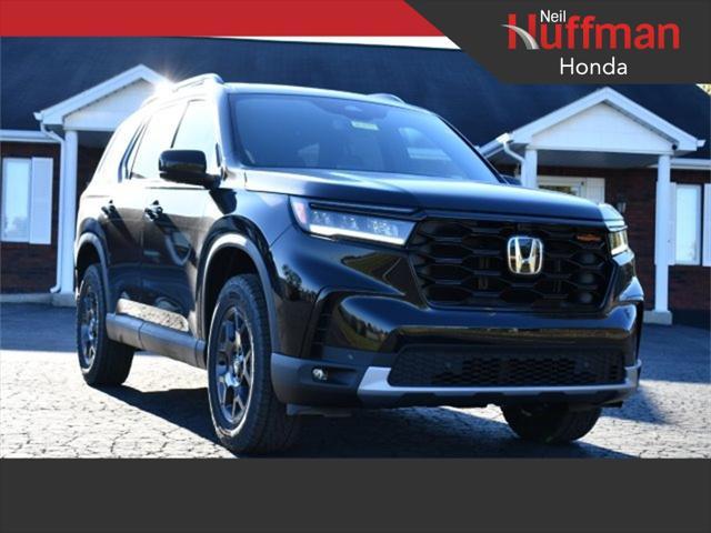 new 2025 Honda Pilot car, priced at $48,795