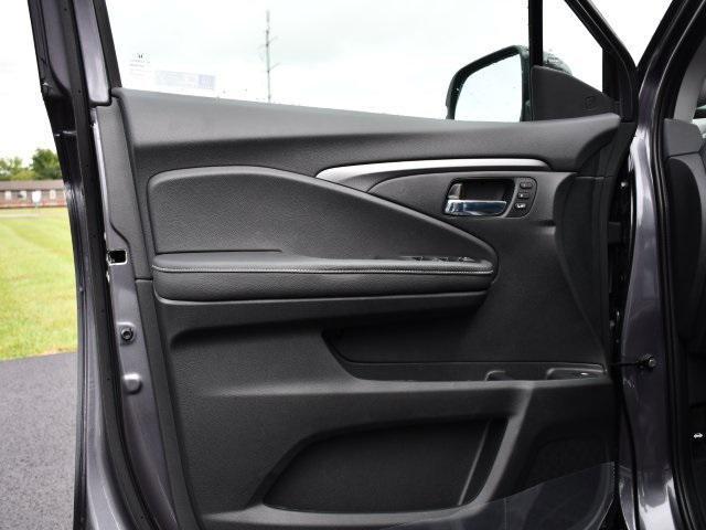 new 2025 Honda Ridgeline car, priced at $41,811
