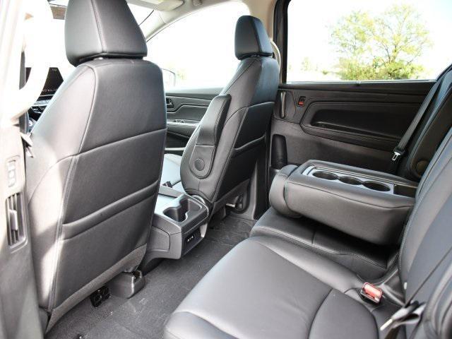 new 2026 Honda Odyssey car, priced at $41,637