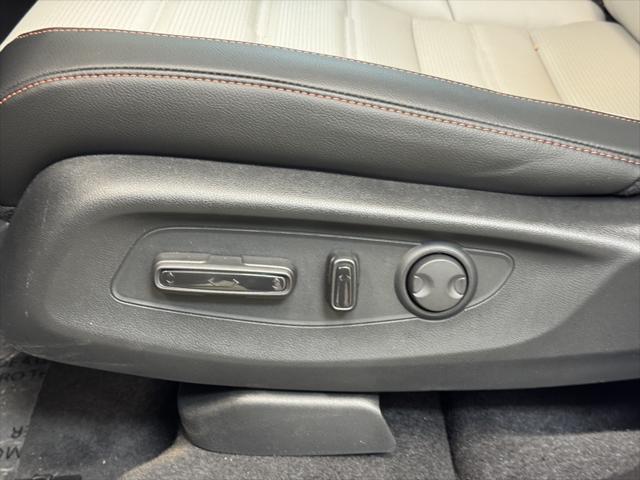 new 2025 Honda CR-V Hybrid car, priced at $41,950